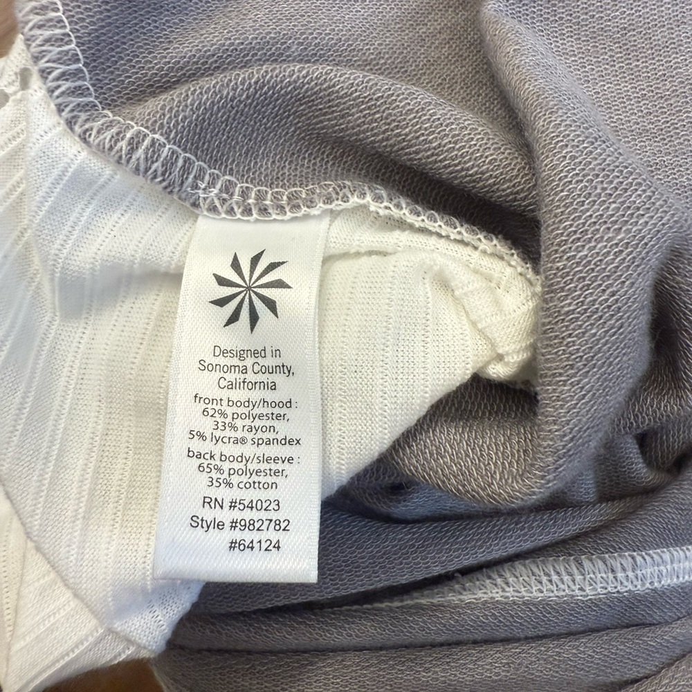 Athleta Limitless Pullover Hoodie size M - Picture 6 of 7